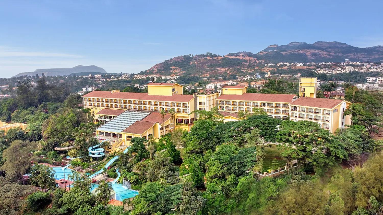 Fariyas Resort Lonavala, photo 3